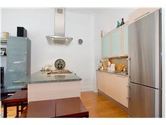 Rented by Douglas Elliman | media 5