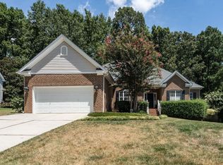 109 Moravia Ln, Cary, NC 27513