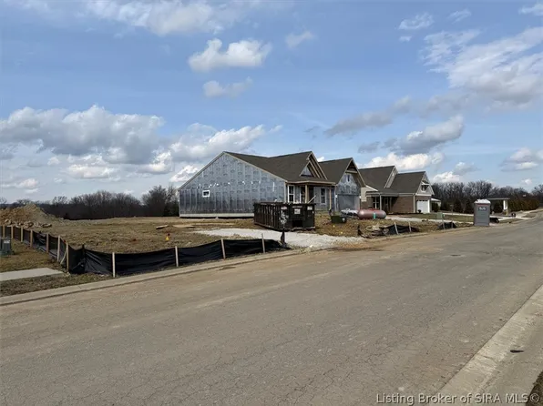 2003 Augusta Parkway, Henryville, IN 47126
