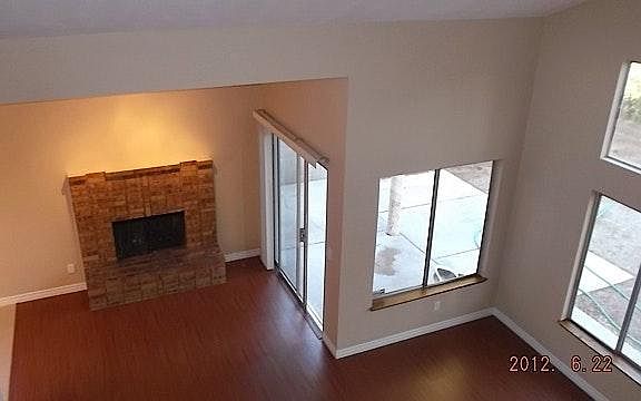 5th image of 6529 Wheelbarrow Peak Dr