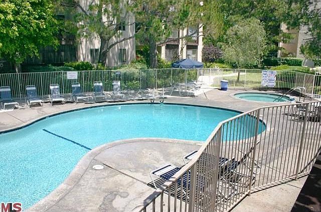 1st image of 13111 Summertime Ln