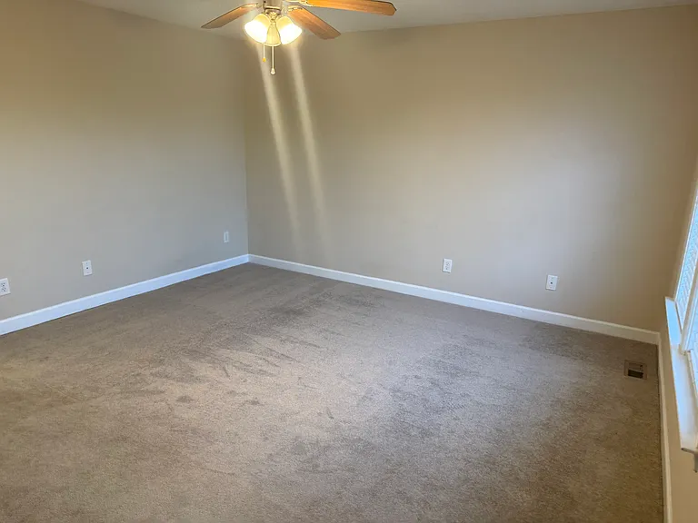 1615 Stroll Cir — Photo 16