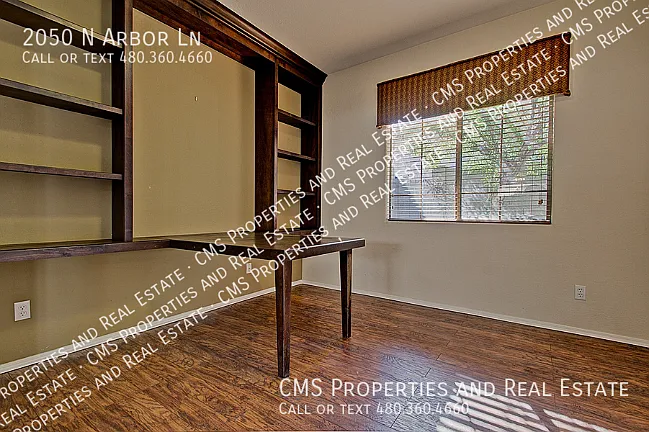 2050 N Arbor Ln — Photo 23