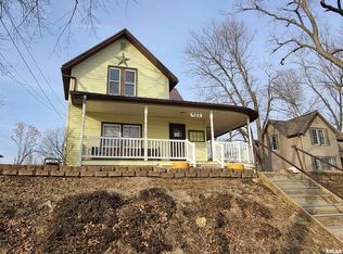 622 Main Ave, Clinton, IA 52732