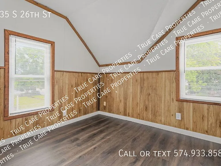 935 S 26th St — Photo 17
