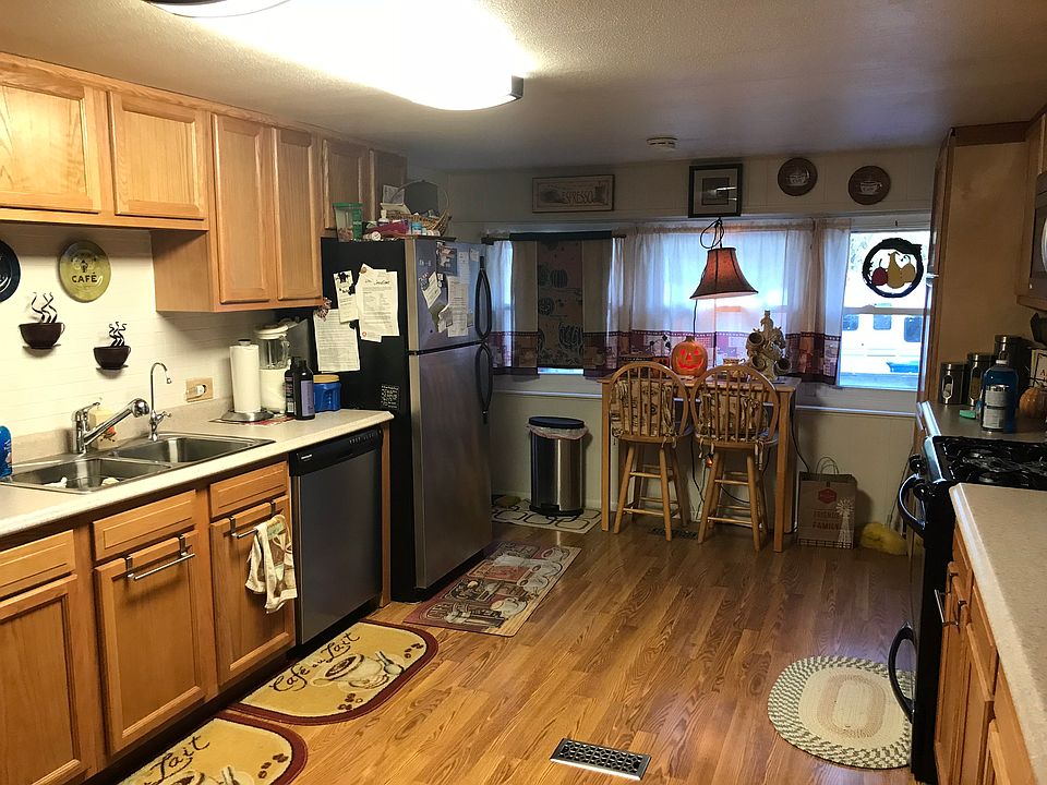New updated kitchen with app