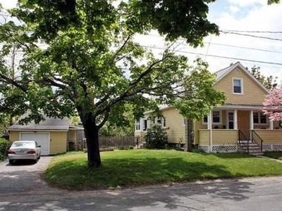 7 Madison Ave, Turners Falls, MA, 01376