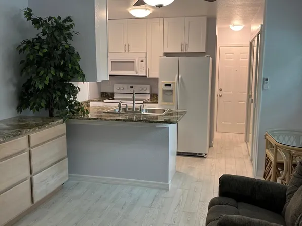 2020 Lee Dr #1, Valrico, FL 33594