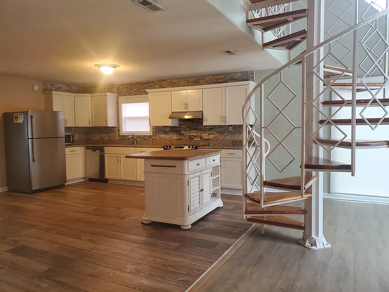 2312 Red Tide Rd #C — Photo 6