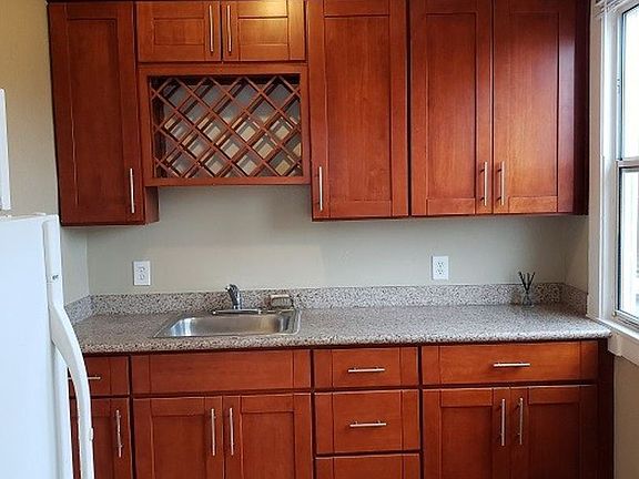 3rd image of 5400 College Ave #1