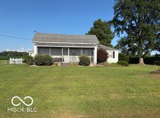 3284 N Henderson Rd, Rushville, IN 46173