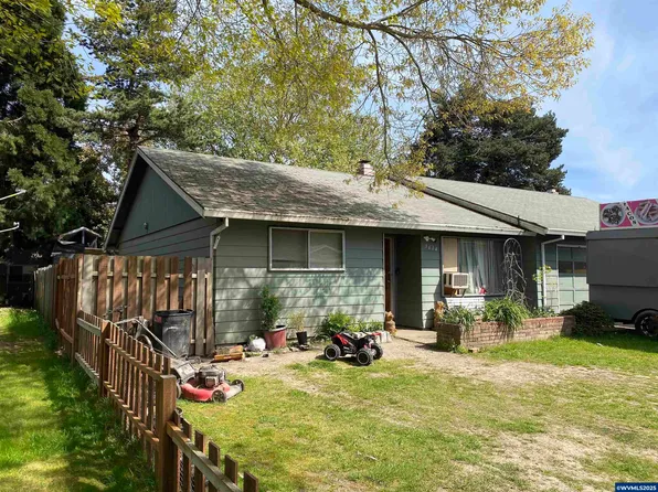 3604 Hermosa Ct NE, Salem, OR 97305