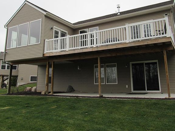 2nd image of 6256 White Clover Ln SE