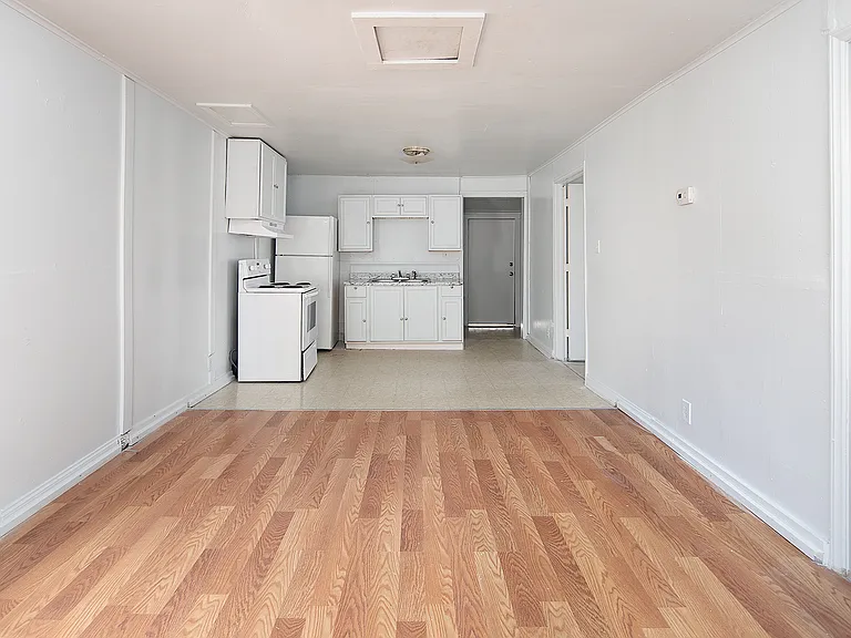 515 W Davidson Ave — Photo 12