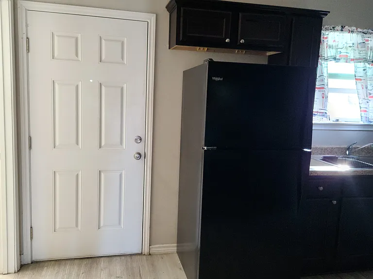 545 Euclid St — Photo 12