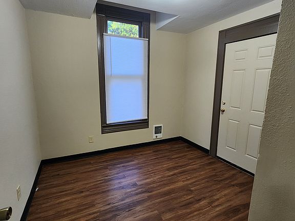 5th image of 1401 N Fulton St #A
