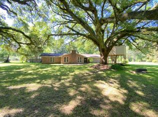 1641 W Hawthorne Rd, Leesville, LA 71446