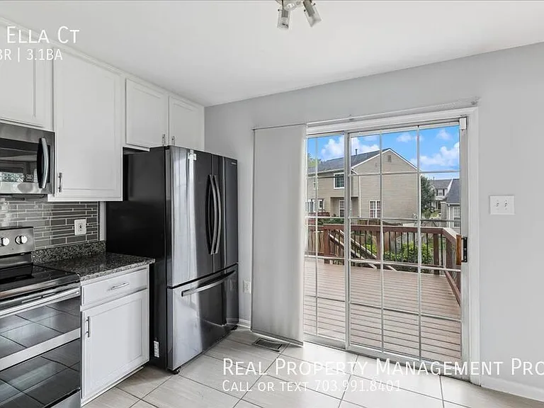 6 Ella Ct — Photo 9
