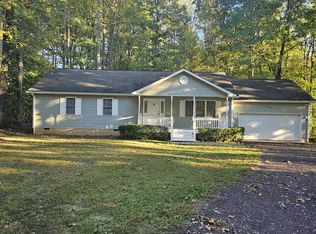 1276 Peach Grove Rd, Louisa, VA 23093