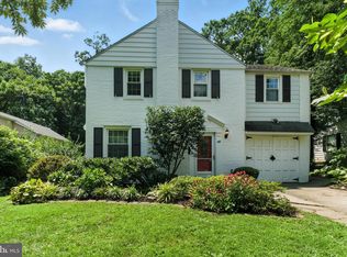 520 Twin Oaks Dr, Wynnewood, PA 19096