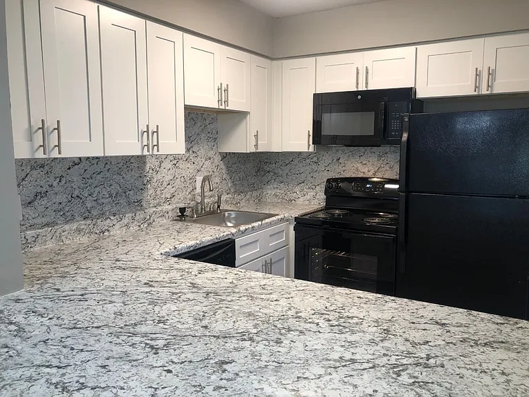 Fern kitchen