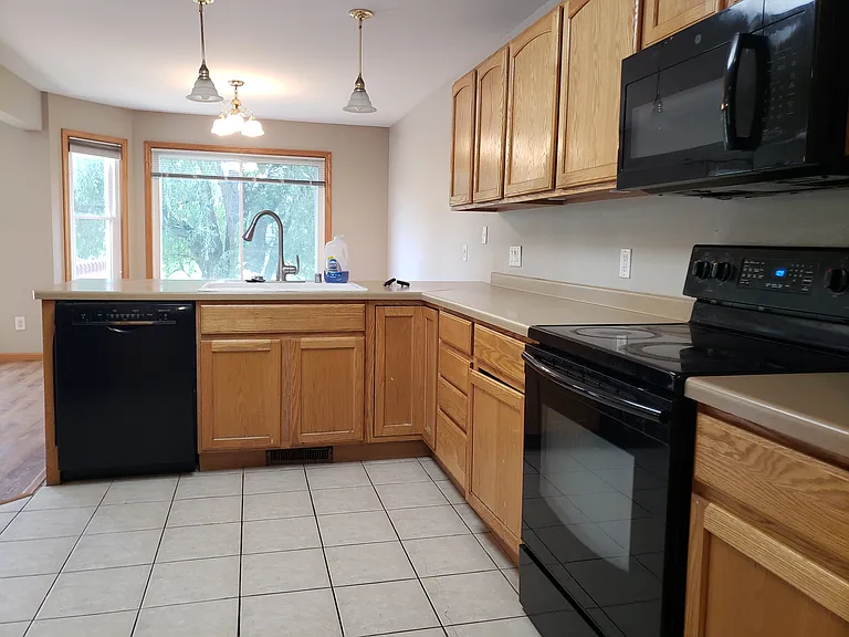 107 Llanos St #107 — Photo 4