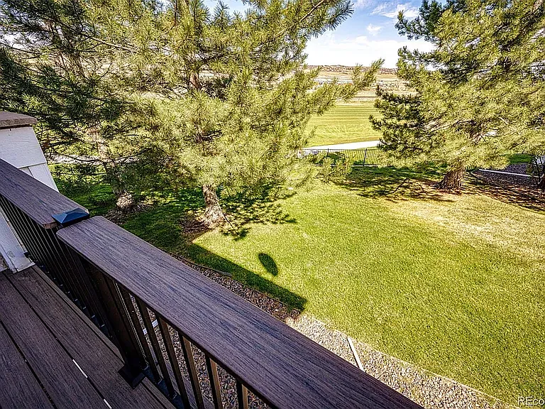 3383 Mount Royal Dr — Photo 12
