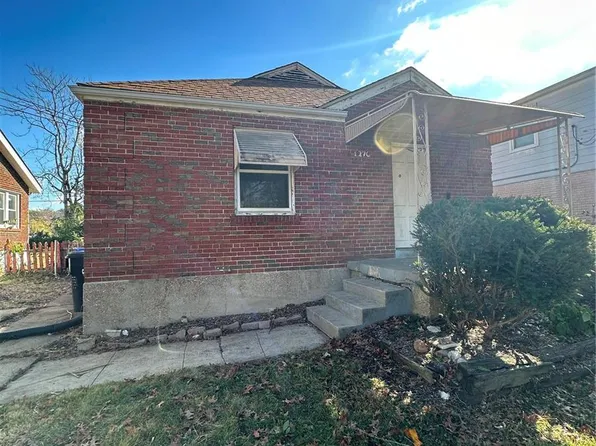1276 Hafner Pl, Saint Louis, MO 63130