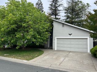 1149 Hillside Dr, Healdsburg, CA 95448