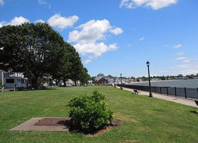 1 bed, $1,675 — Photo 2