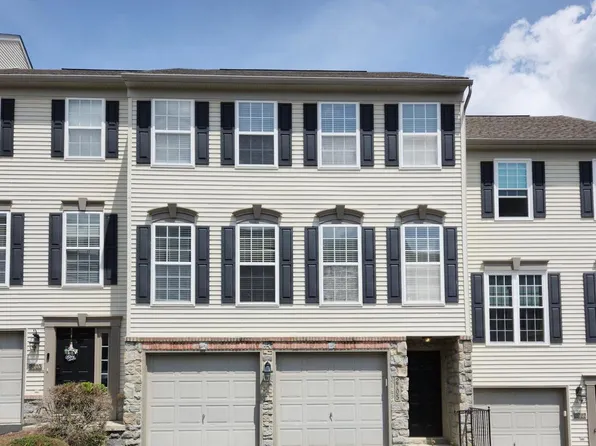 2705 Equestrian Dr #142, York, PA 17402