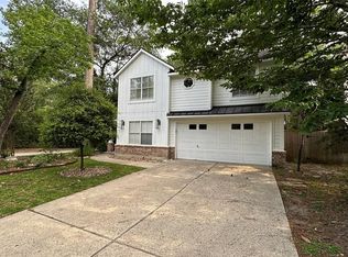 38 E Gaslight Pl, Spring, TX 77382