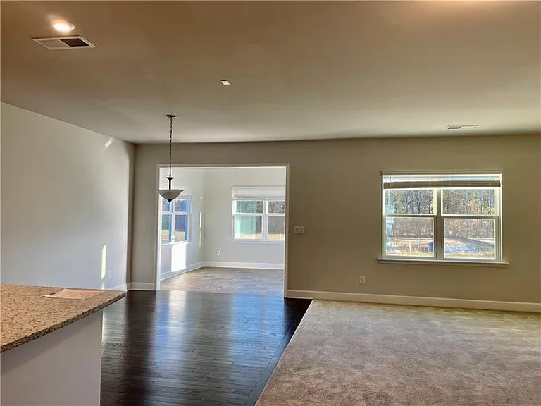 5689 Wheeler Ridge Rd — Photo 12