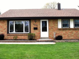 2731 S 51st St, Milwaukee, WI 53219