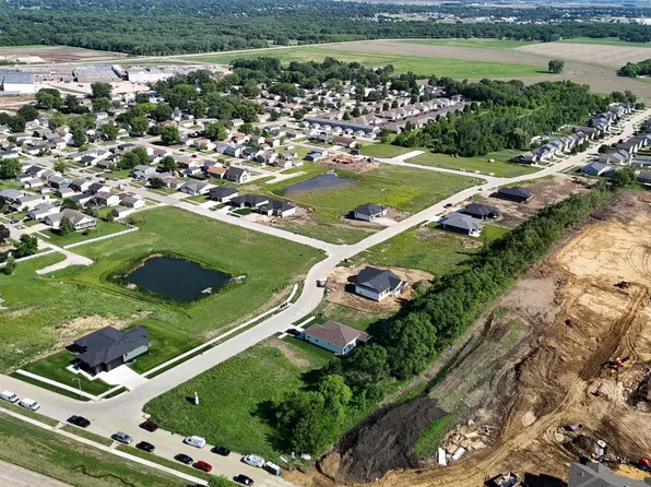 4625 Luke St Lot 12, Cedar Falls, IA 50613