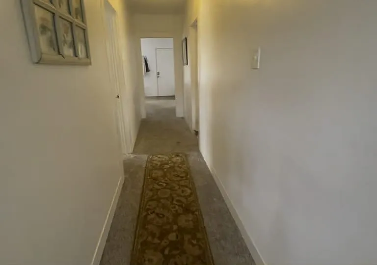 1033 W Hickory St — Photo 11