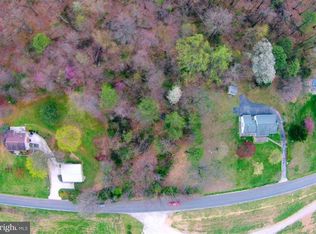 903 Racetrack Rd, Abbottstown, PA 17301