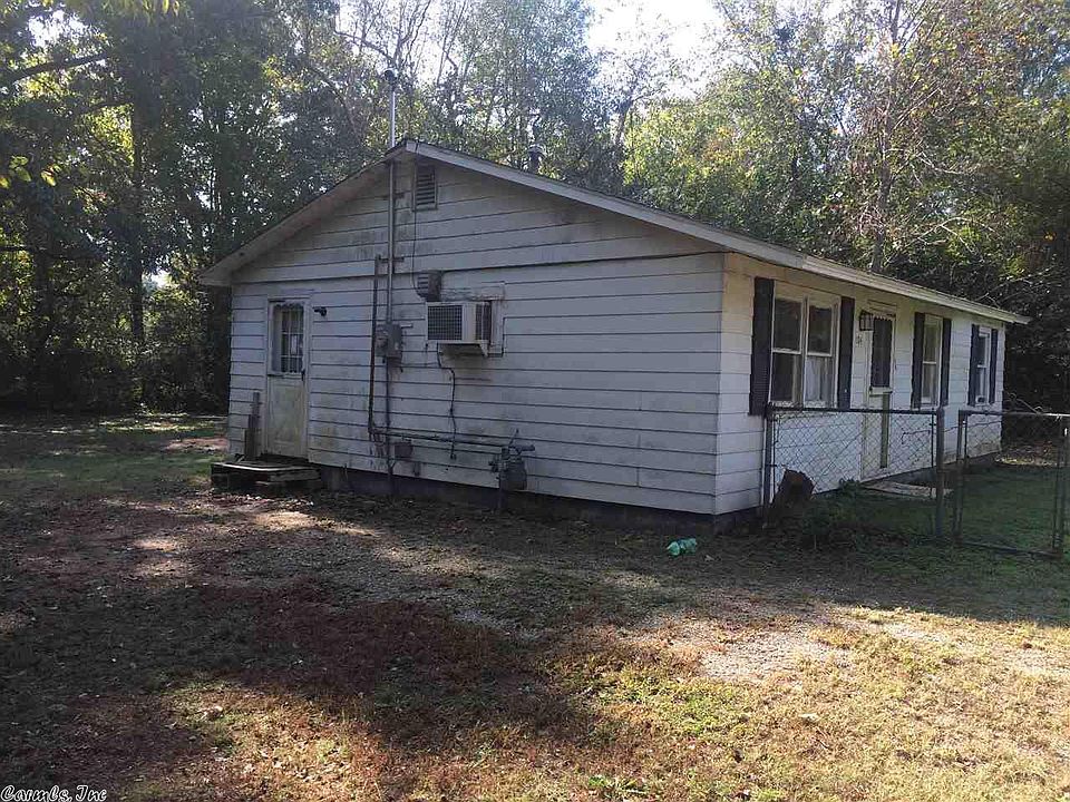 2nd image of 1104 Pratt Cir
