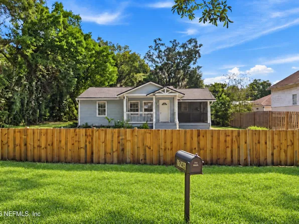 1745 HILLTOP Boulevard, Jacksonville, FL 32246