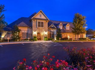 115 Pineycliffe Ln #722F1D43C, Ballwin, MO 63021