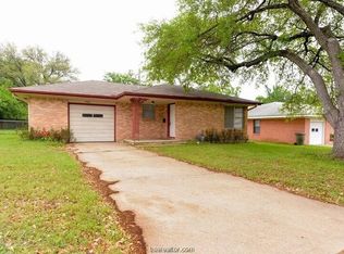 404 Olive St, Bryan, TX 77801