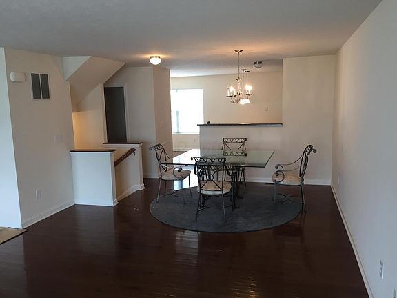 5th image of 5896 Winberry Creek Dr #905
