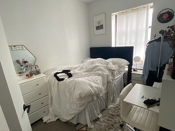 4th image of 140 Ludlow St #27A