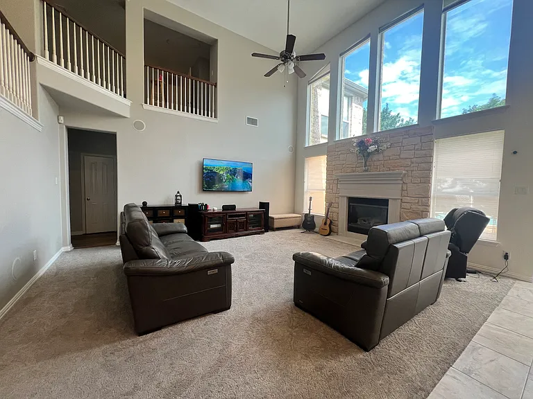 3412 Durham Ln — Photo 7