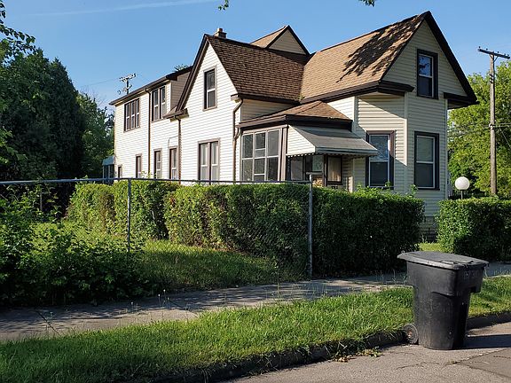 3rd image of 8730 Agnes St #1