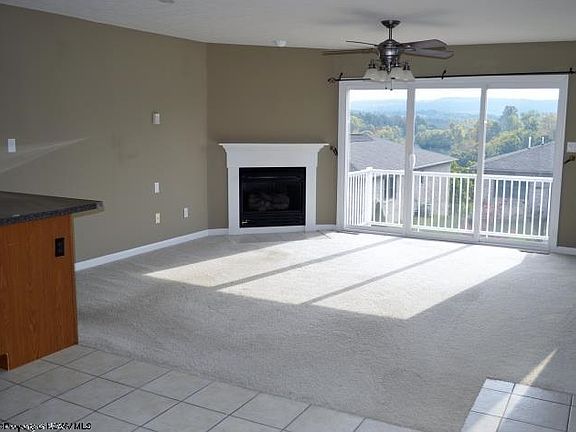 5th image of 904 Pierpont Heights Dr