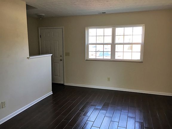 4th image of 1441 Elmore Ave #3671