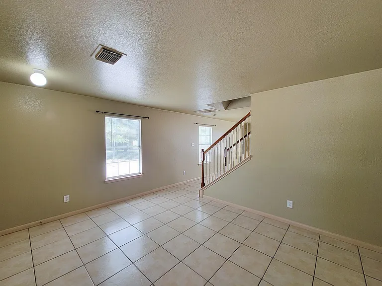 21807 Aspen Mist Ln — Photo 8