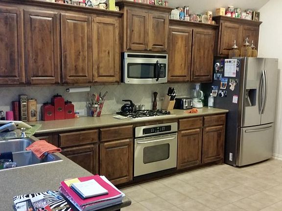 5th image of 2704 Waterdance Dr