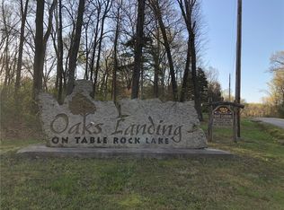 551 Oaks Landing Dr #18, Eureka Springs, AR 72631